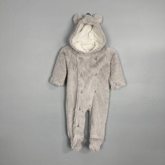 MUD Pie Size Soft Silky Gray Teddy Bear Snowsuit Wooden Buttons Size 0-6 mos - Picture 12 of 12